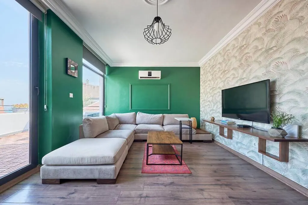 Apartment A Green Flat In The Center With Terrace Istanbul Turkey