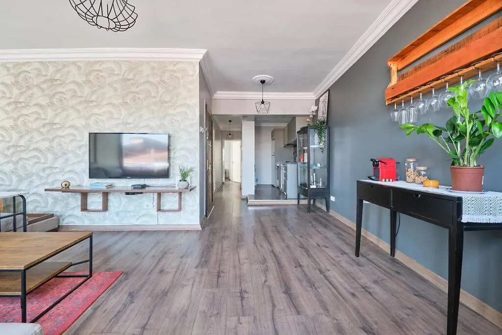 Apartment A Green Flat In The Center With Terrace Istanbul